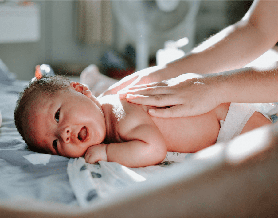 How you can treat your baby's eczema easily! These easy remedies for baby eczema will have your baby feeling better in no time