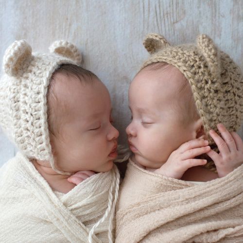 201 Twin Girl Names That Start With The Same Letter These Hungry Kids